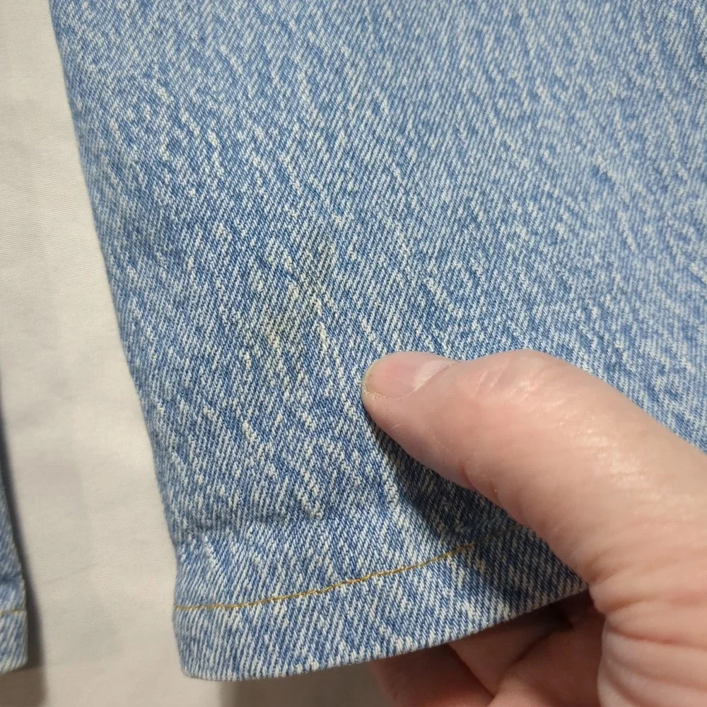 Abercrombie & Fitch The 90s Relaxed Jean High Rise Light Wash Blue Denim 26/2 - Picture 9 of 12